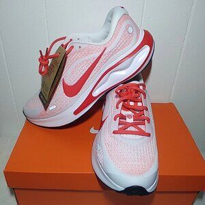 Nike Womens Sz 11 Journey Run Sneakers White / Light Crimson FJ7765-111 New Box